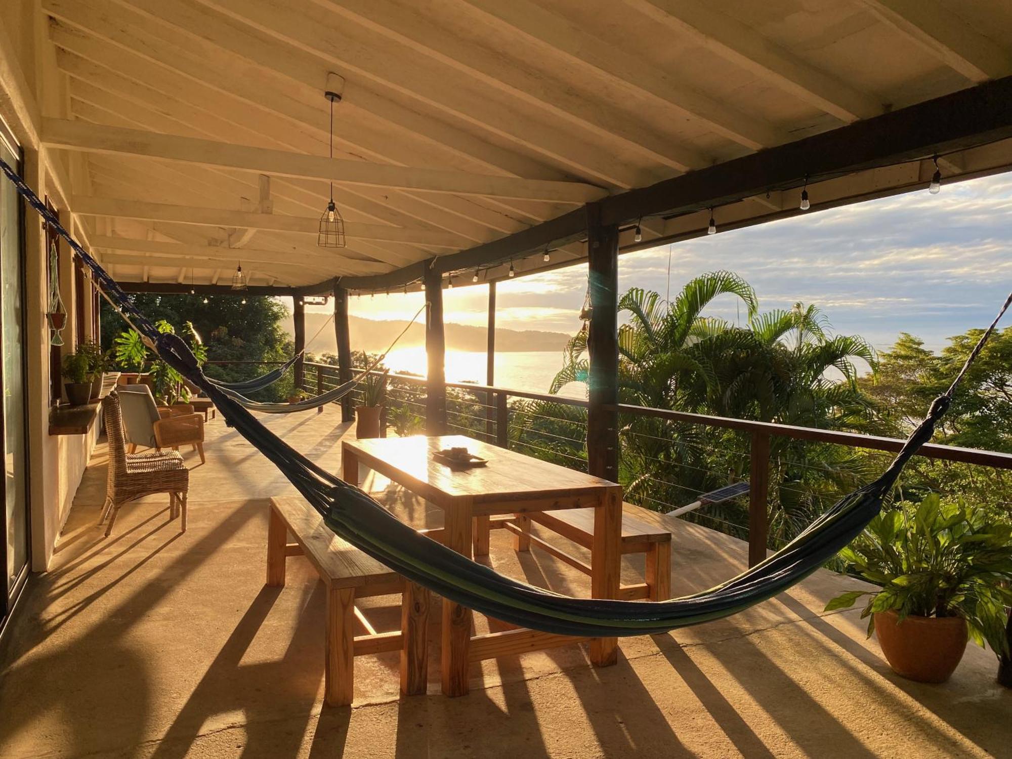 Venao Surf Lodge Playa Venao Exterior photo